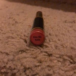 Sealed Lipsense Kiss me Katie